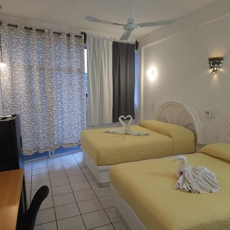 Lovely Studio Apartment With Balcony Ac & Wi-Fi, Minutes From Downtown! Zihuatanejo Kültér fotó