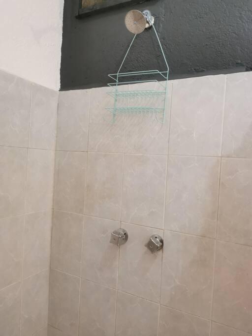 Lovely Studio Apartment With Balcony Ac & Wi-Fi, Minutes From Downtown! Zihuatanejo Kültér fotó