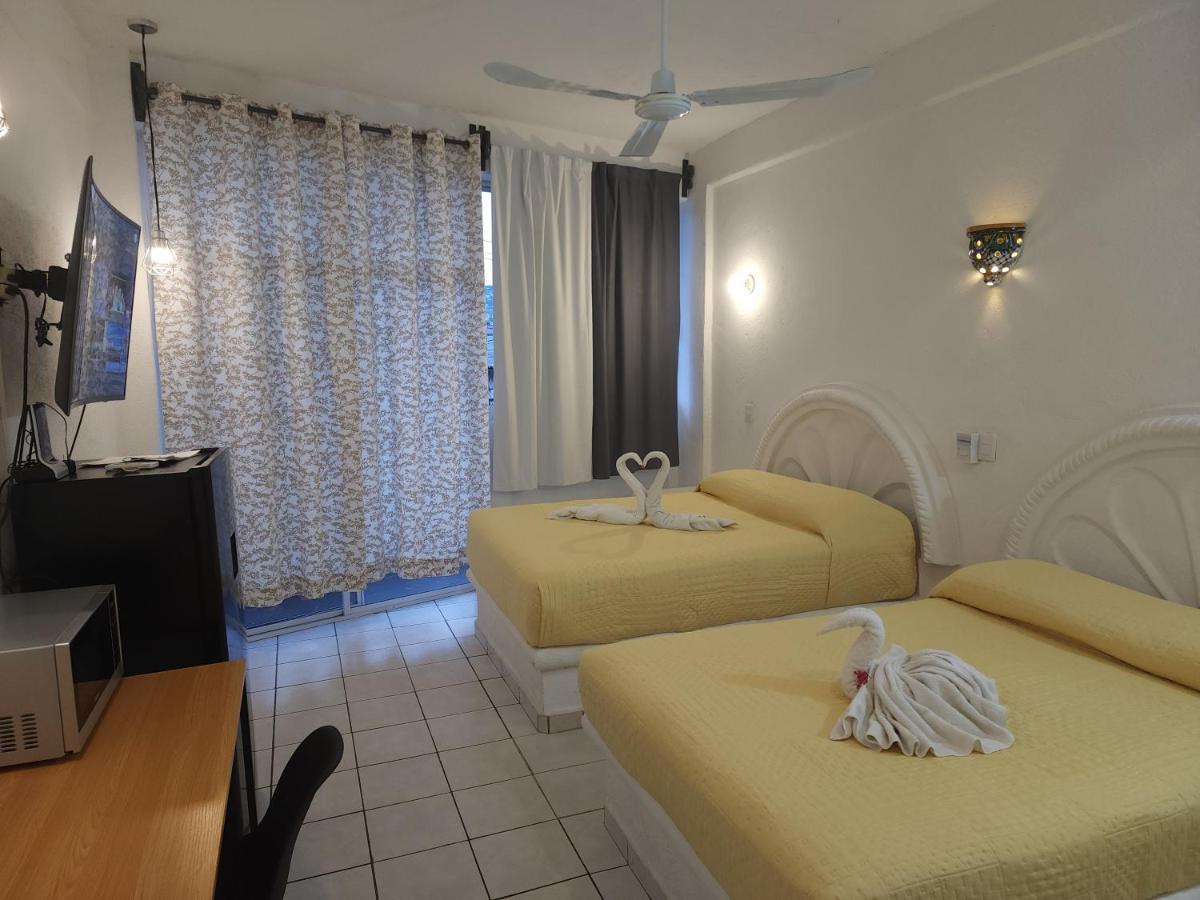 Lovely Studio Apartment With Balcony Ac & Wi-Fi, Minutes From Downtown! Zihuatanejo Kültér fotó